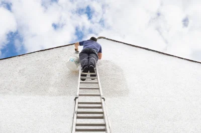 Peinture extérieure à Saint-Laurent-du-Pont — façades et ravalement